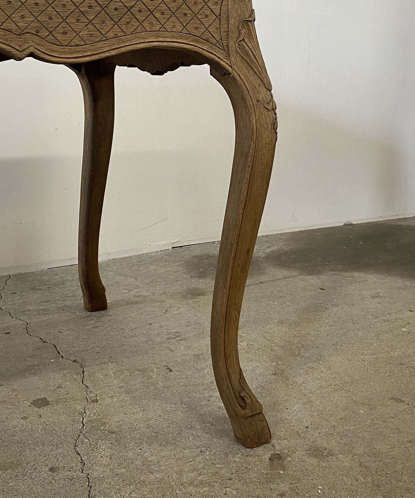 Oak Table