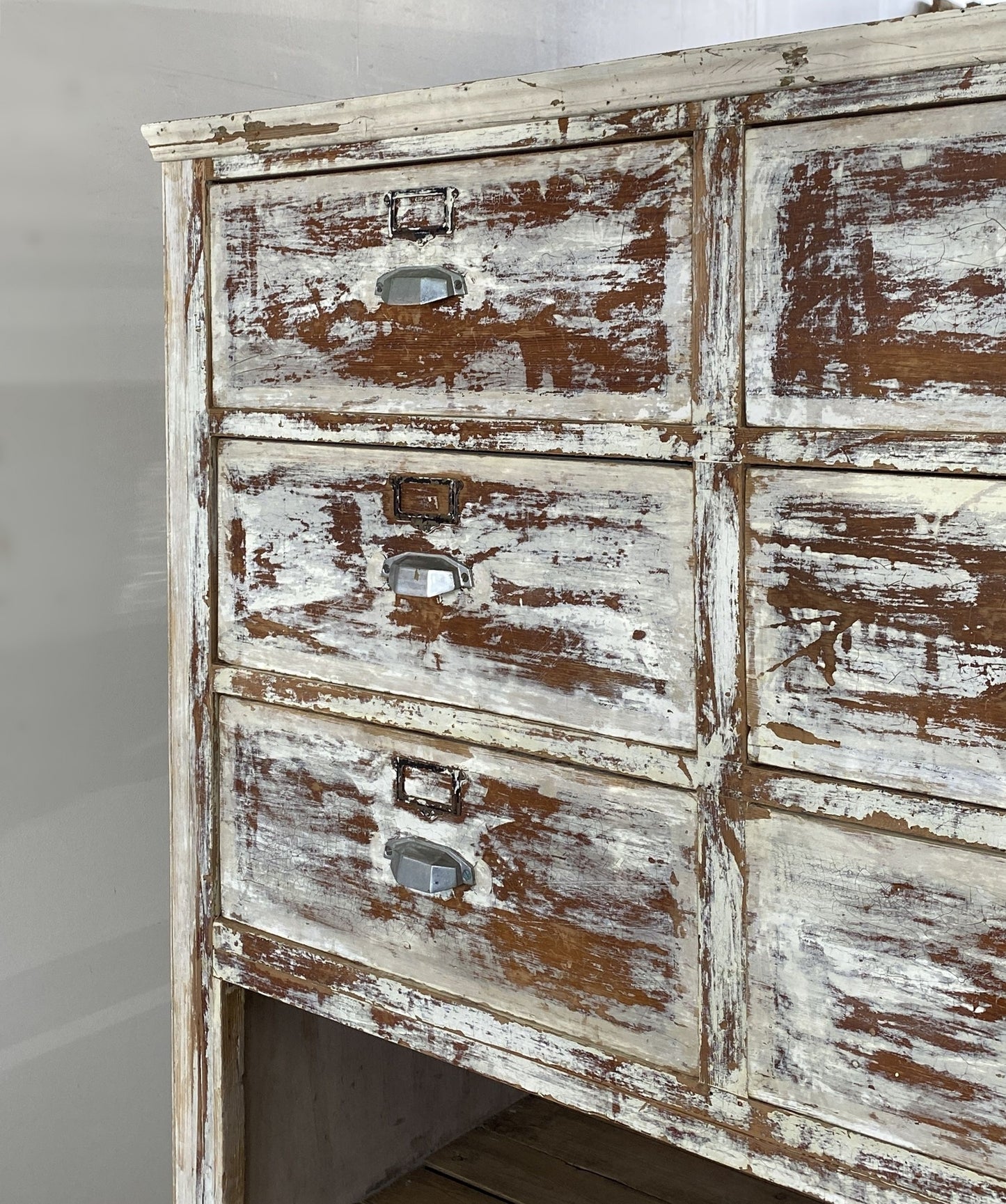 9 Drawers Cabinet