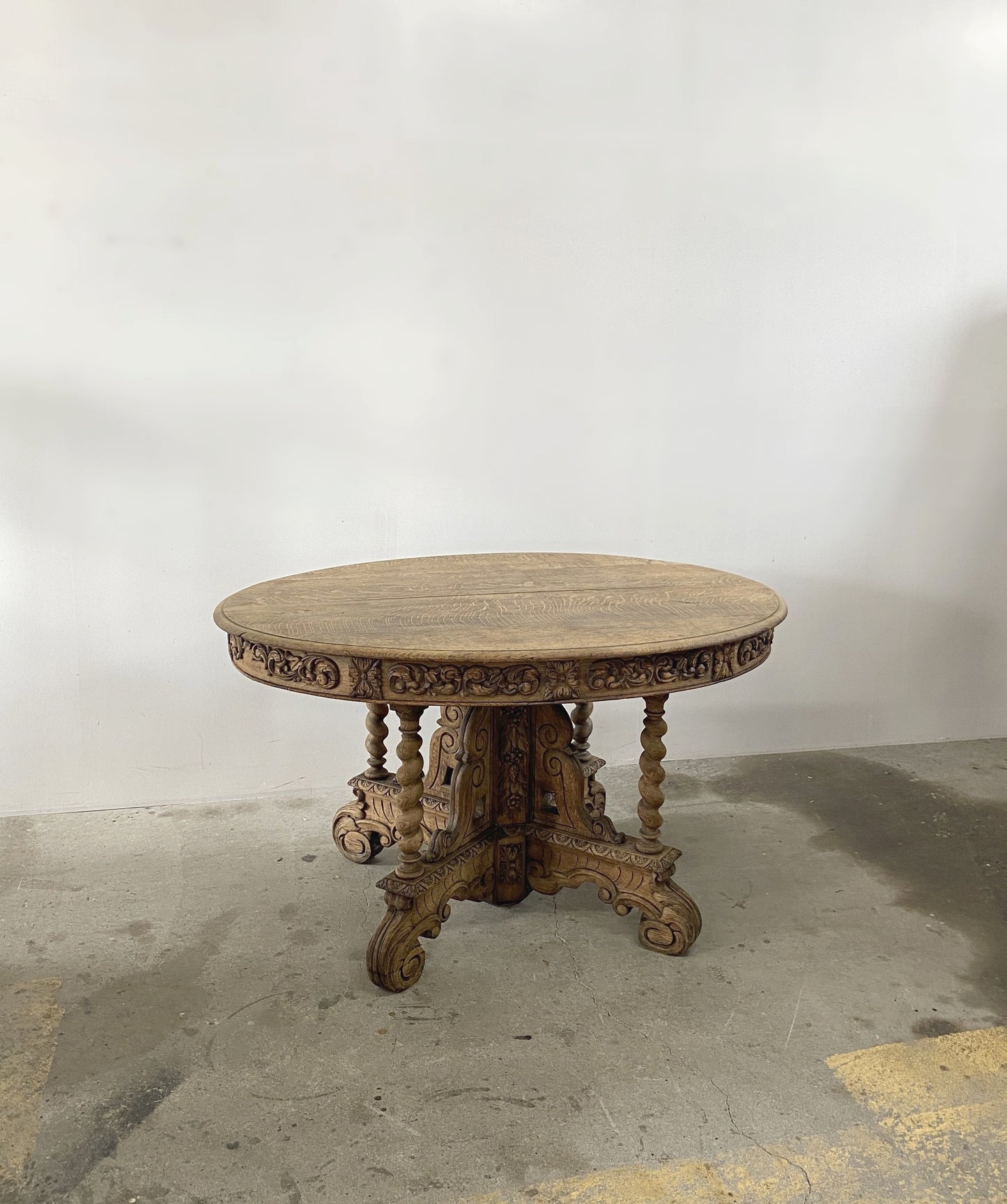 Pedestal Oak Oval Tabel