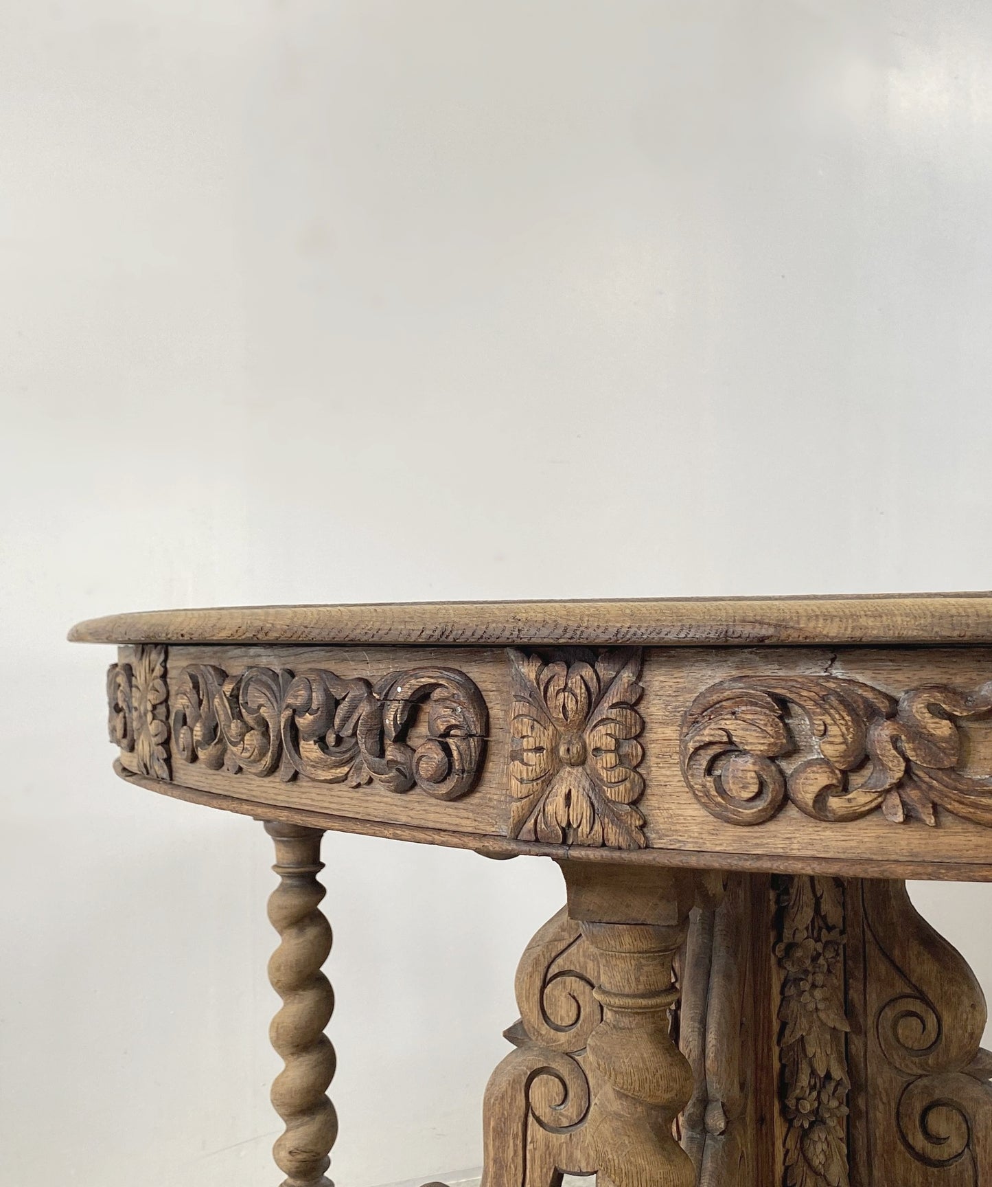 Pedestal Oak Oval Tabel