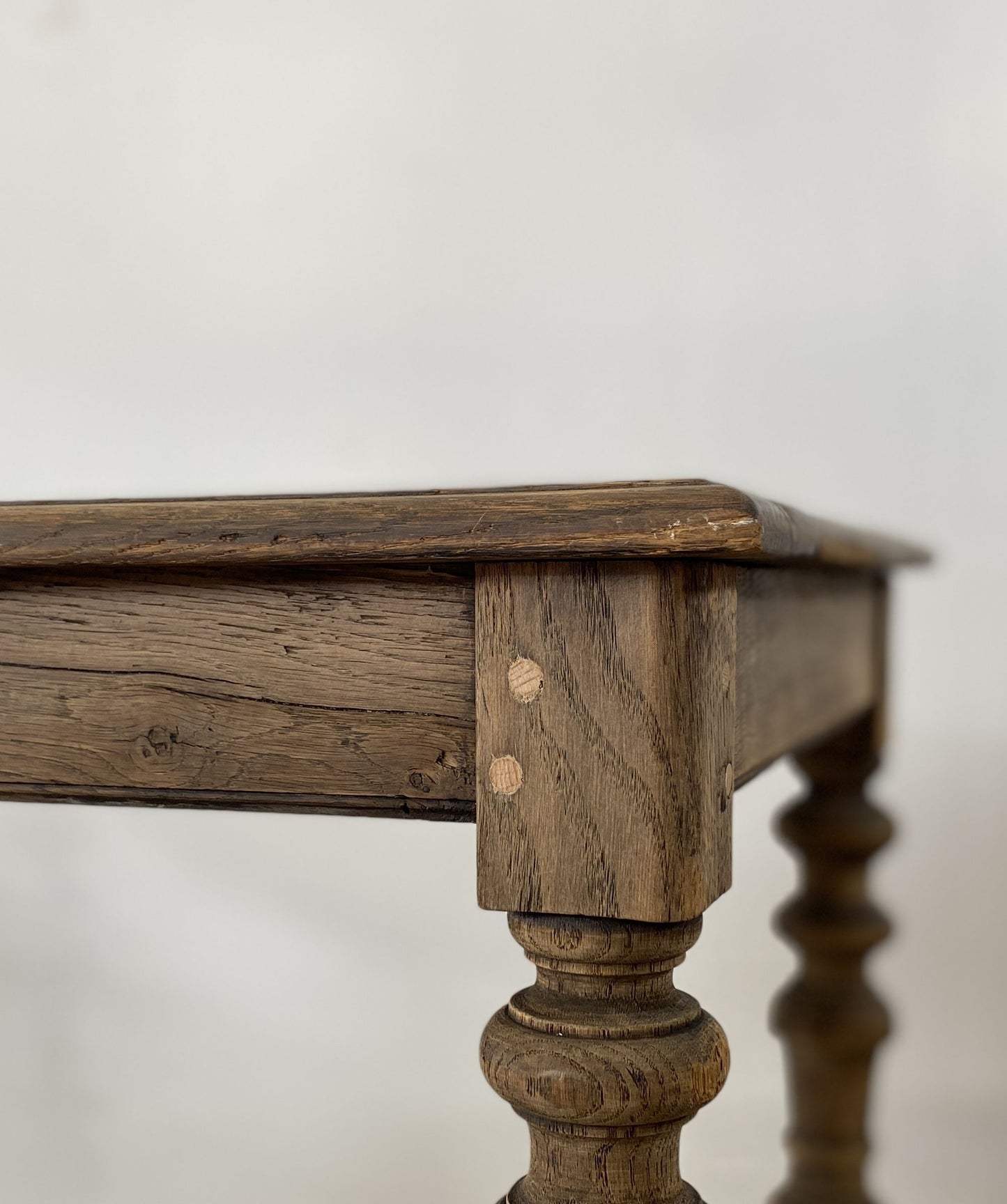 1dr Oak Table
