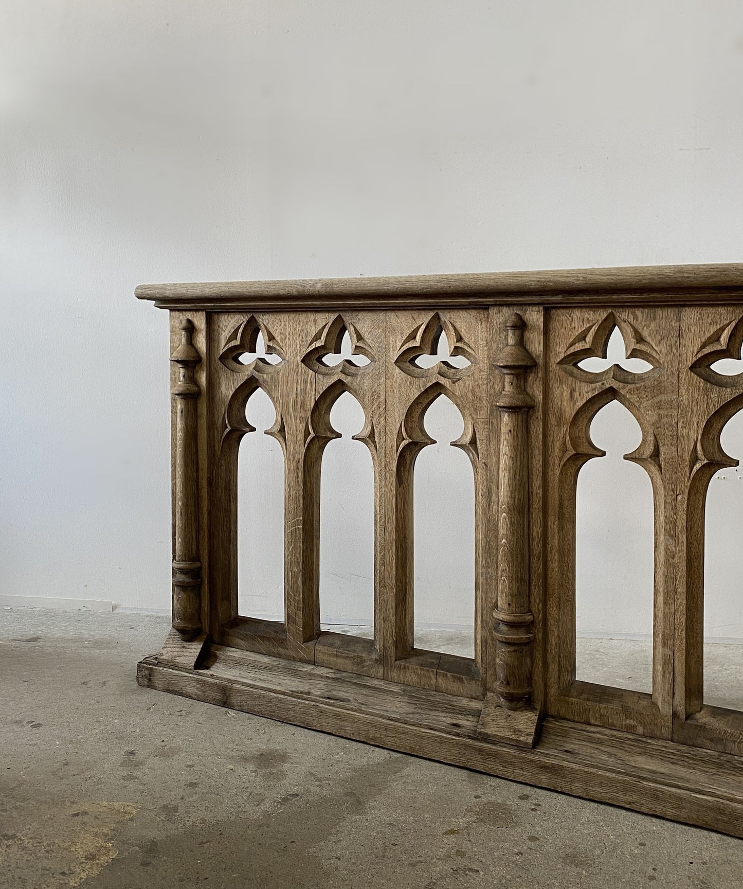 19c Gothic Oak Balustrade
