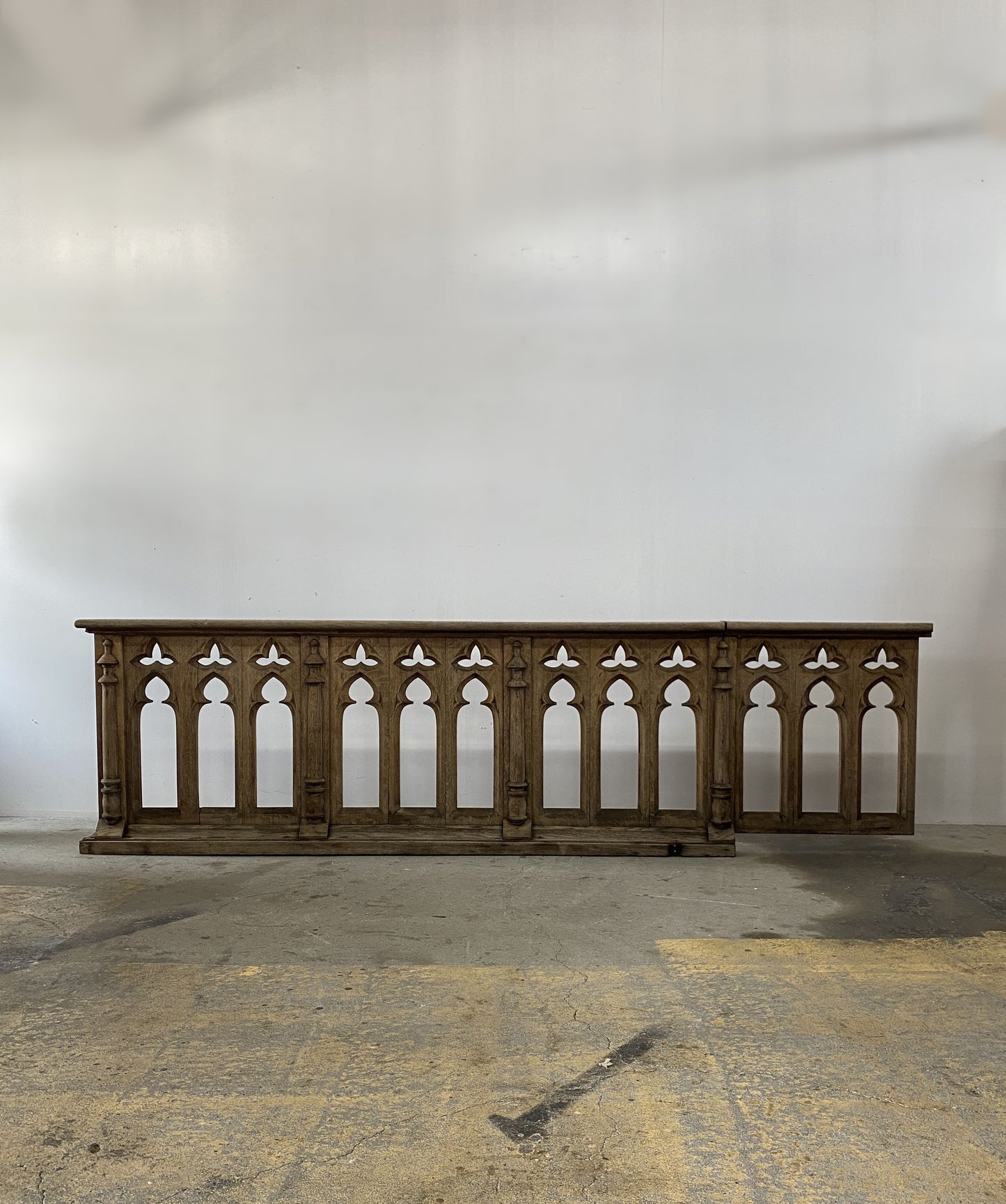 19c Gothic Oak Balustrade