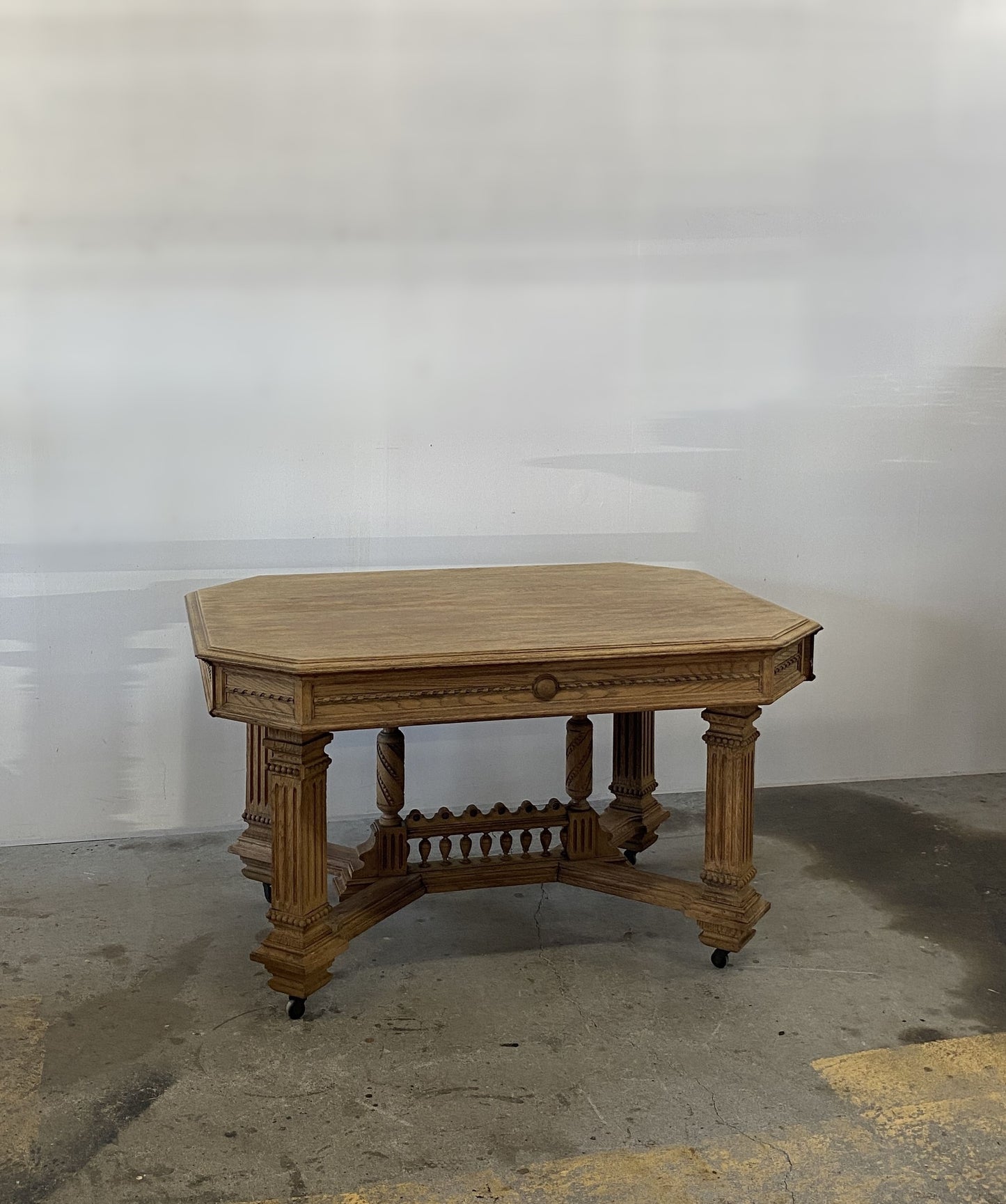 ”HenriⅡ” Table