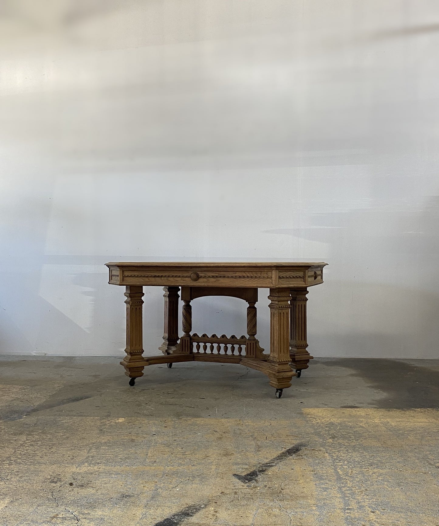 ”HenriⅡ” Table