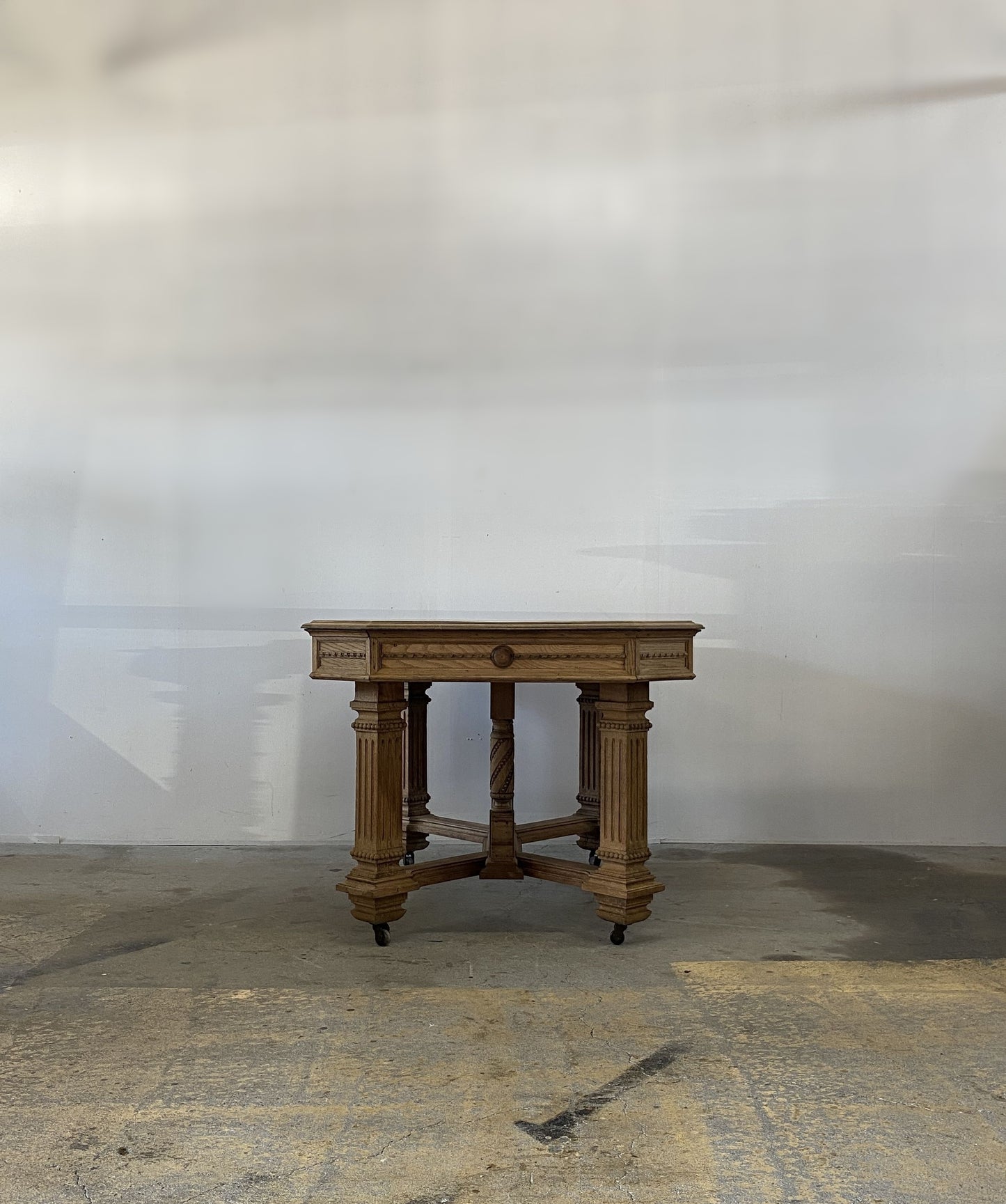 ”HenriⅡ” Table