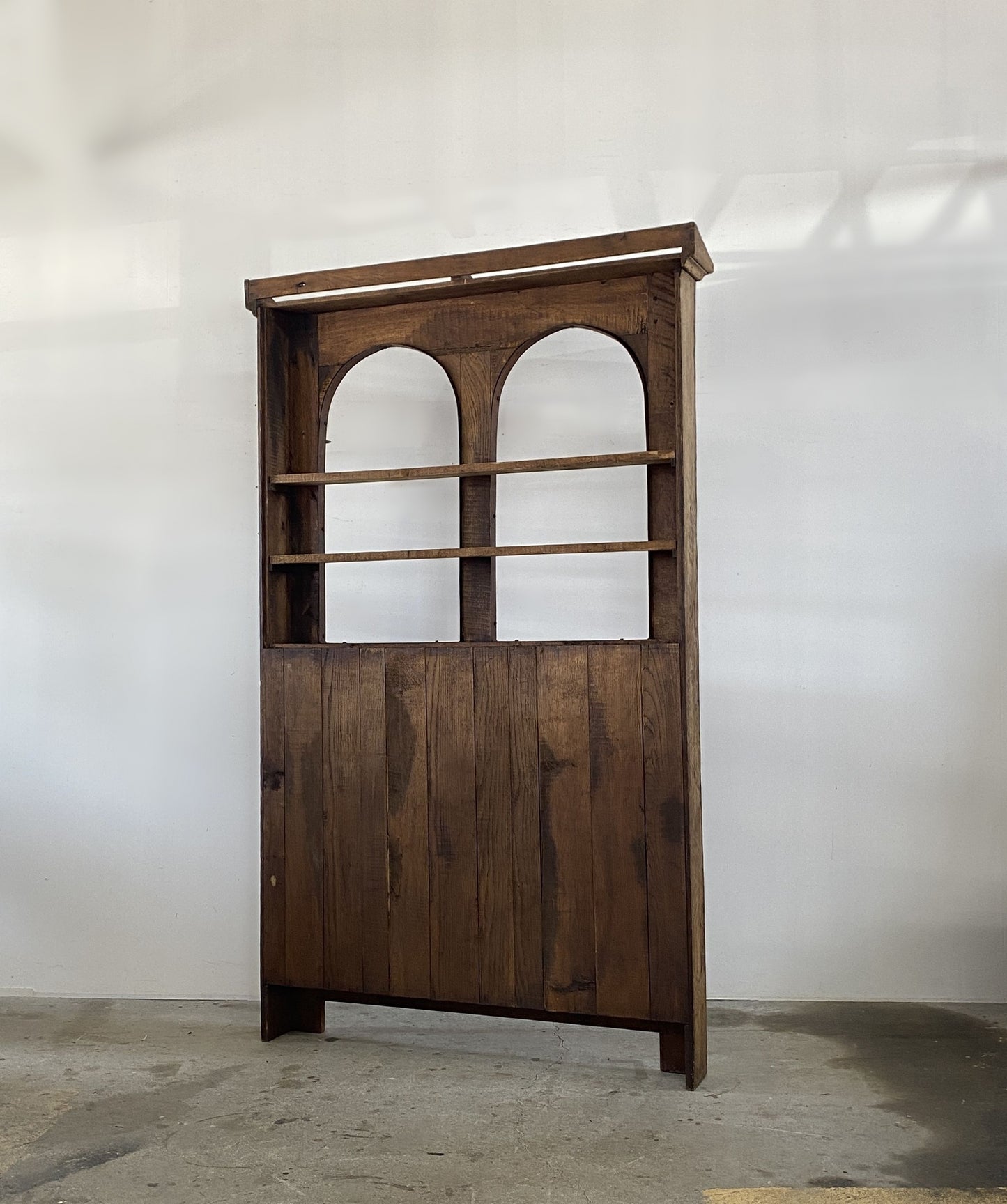 Open Shelf