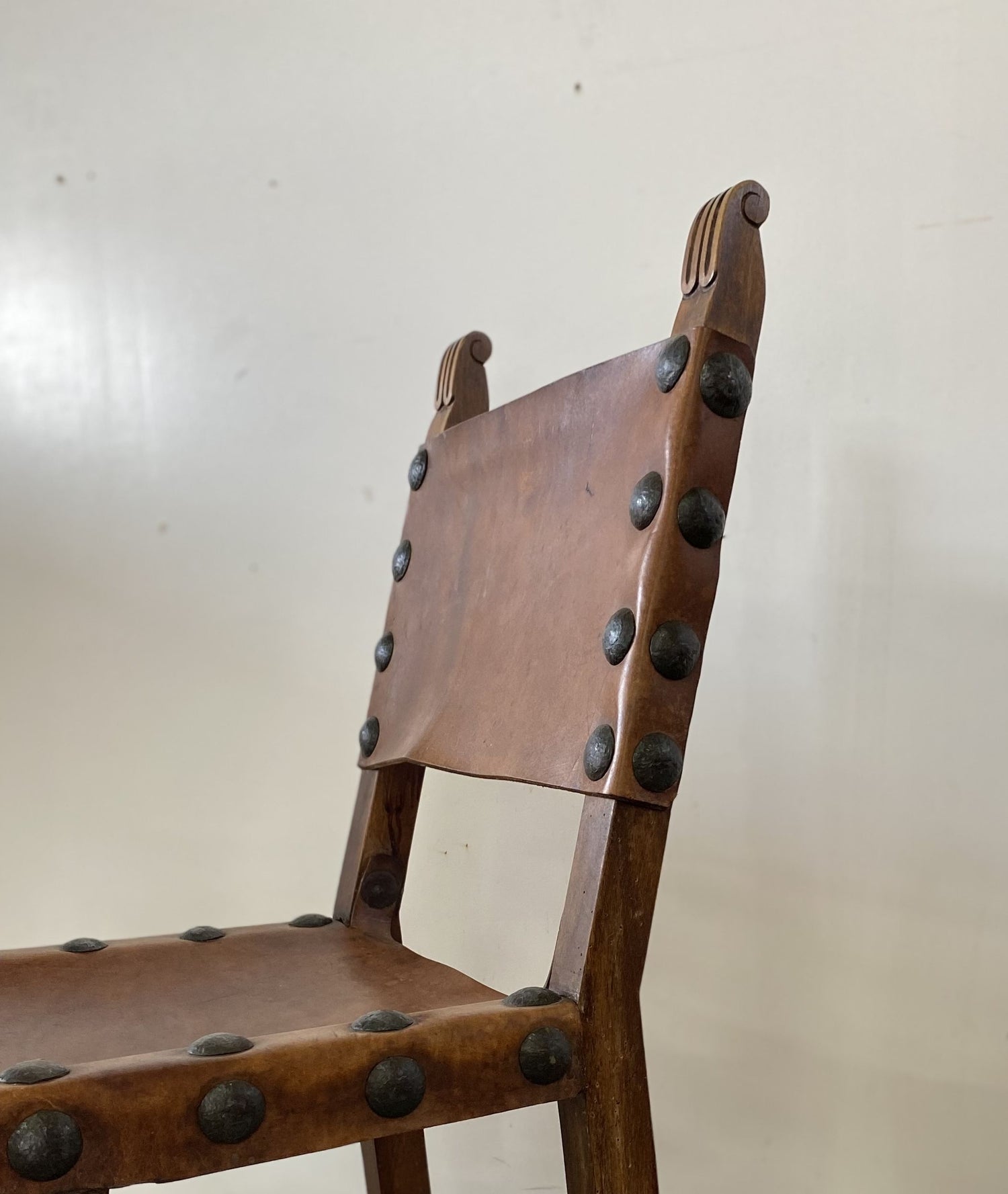 Burutalist Chair – Round trip Antiques