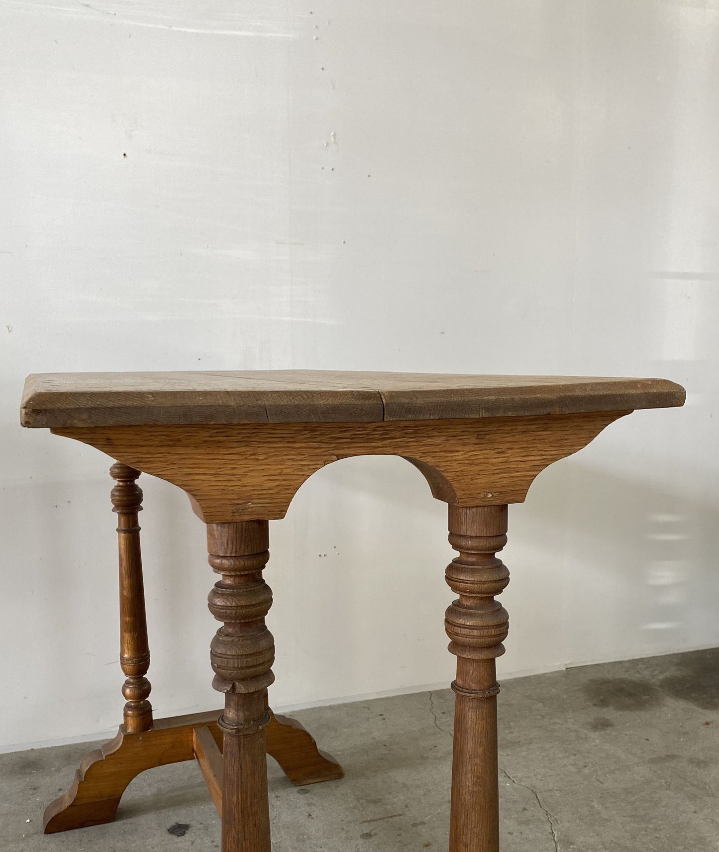 French Bistoro Table