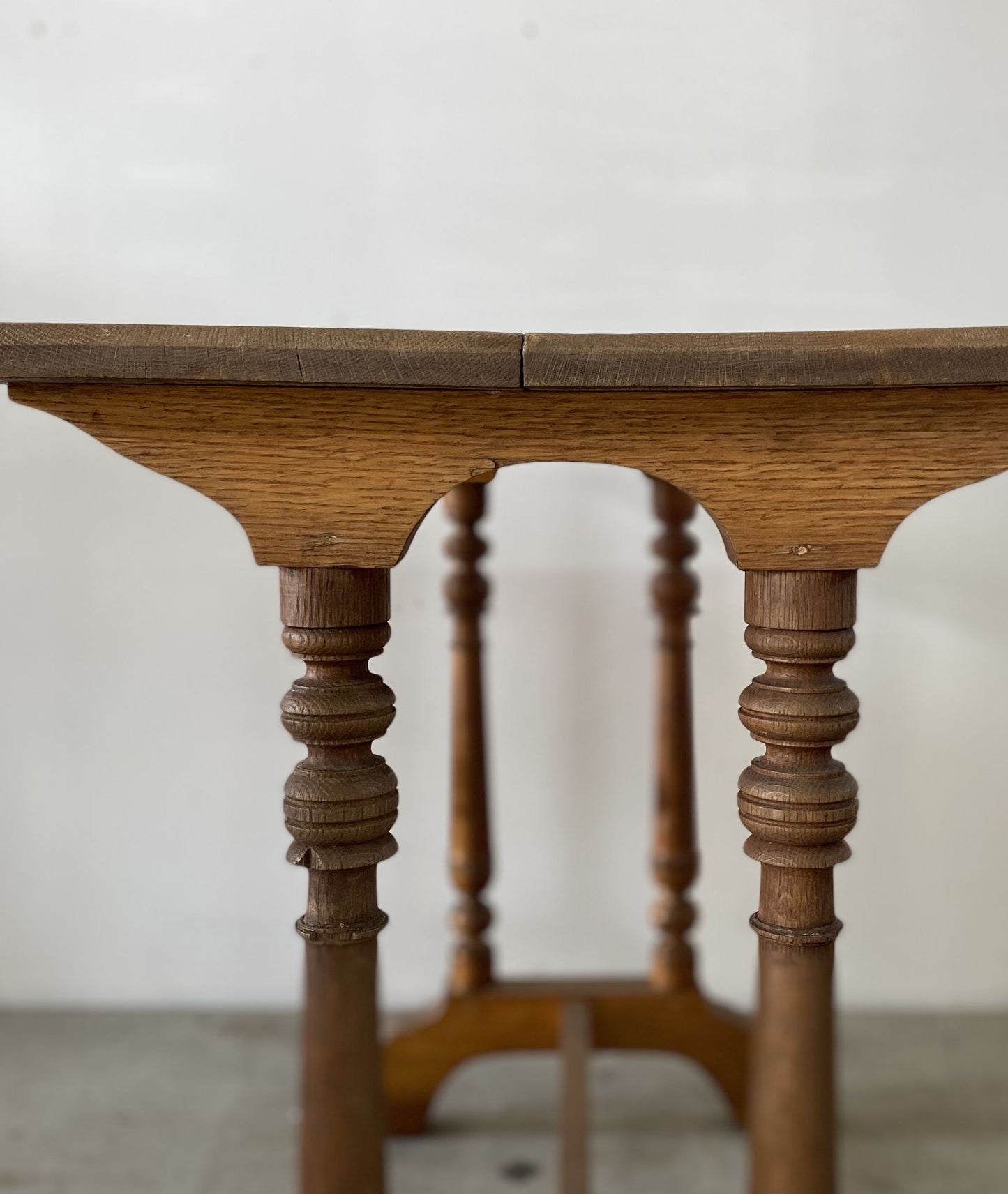 French Bistoro Table