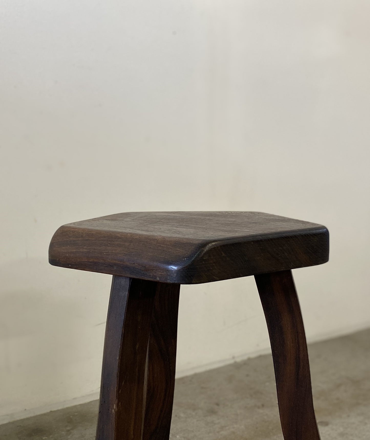 Olavi Hanninen "JUHA" Stool
