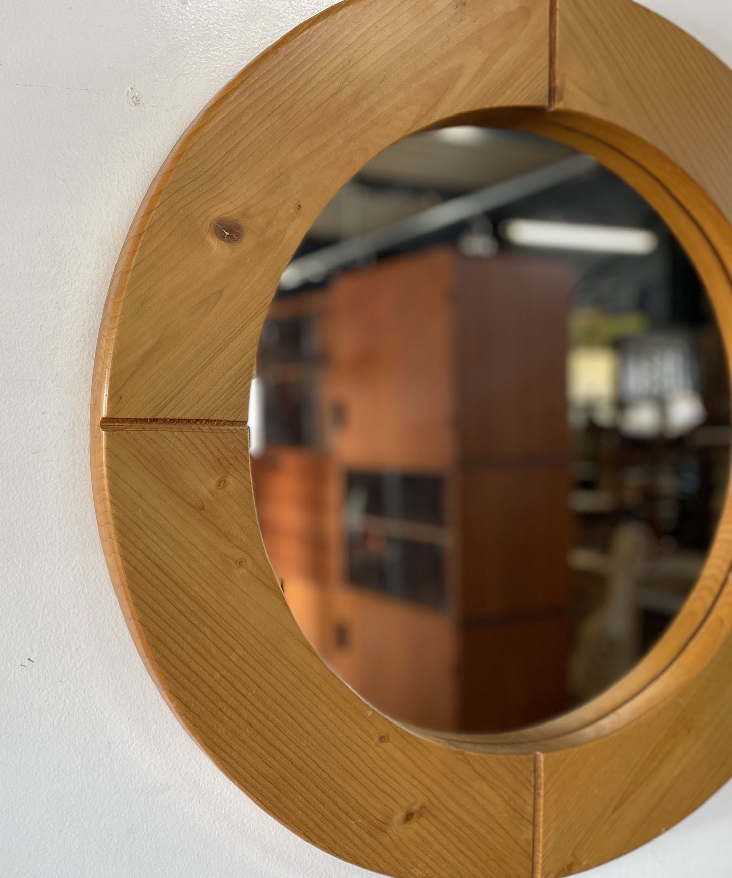 Swedish Round Wall Mirror For GLAS MASTER
