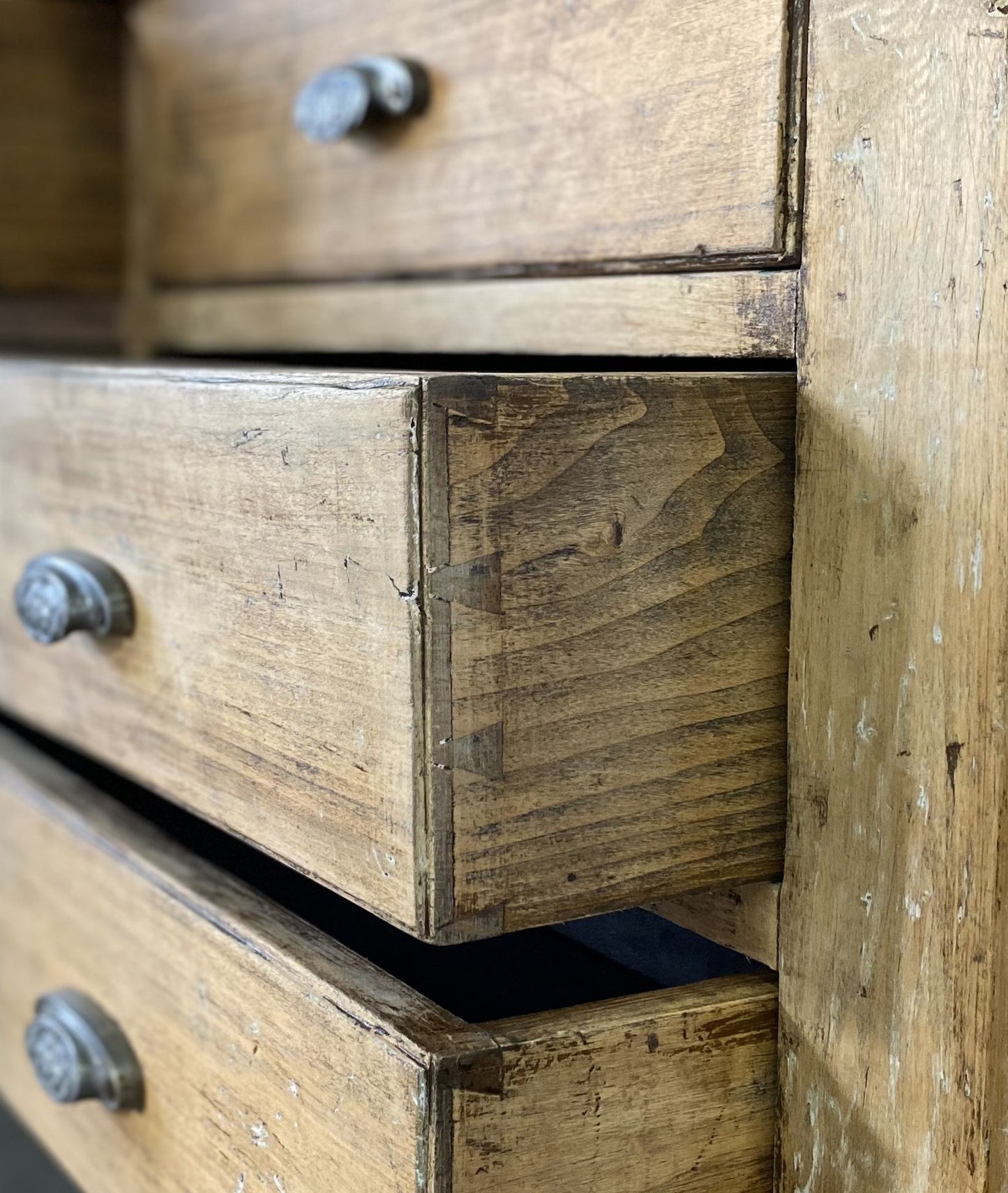 5 Drawers Cabinet