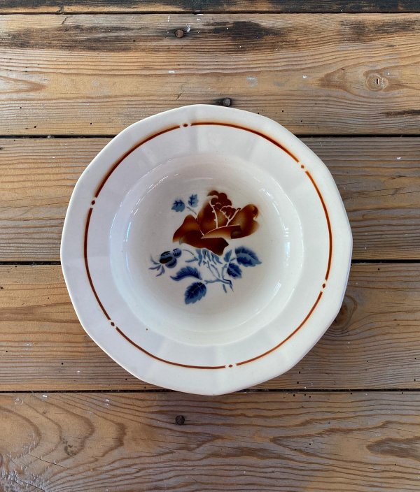 France antique "SARREGUEMINES" Rose Soup Plate
