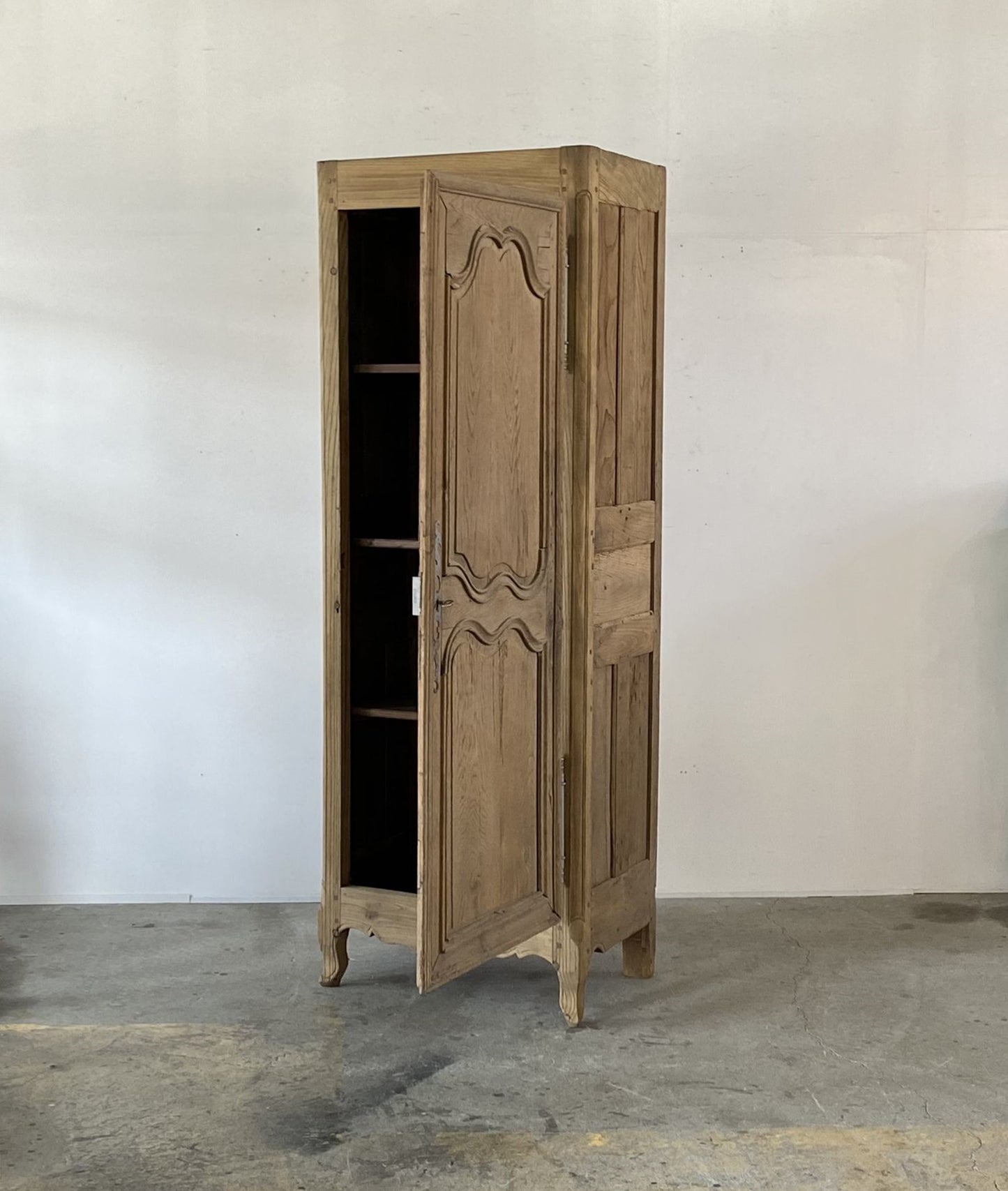 18c Oak Cabinet