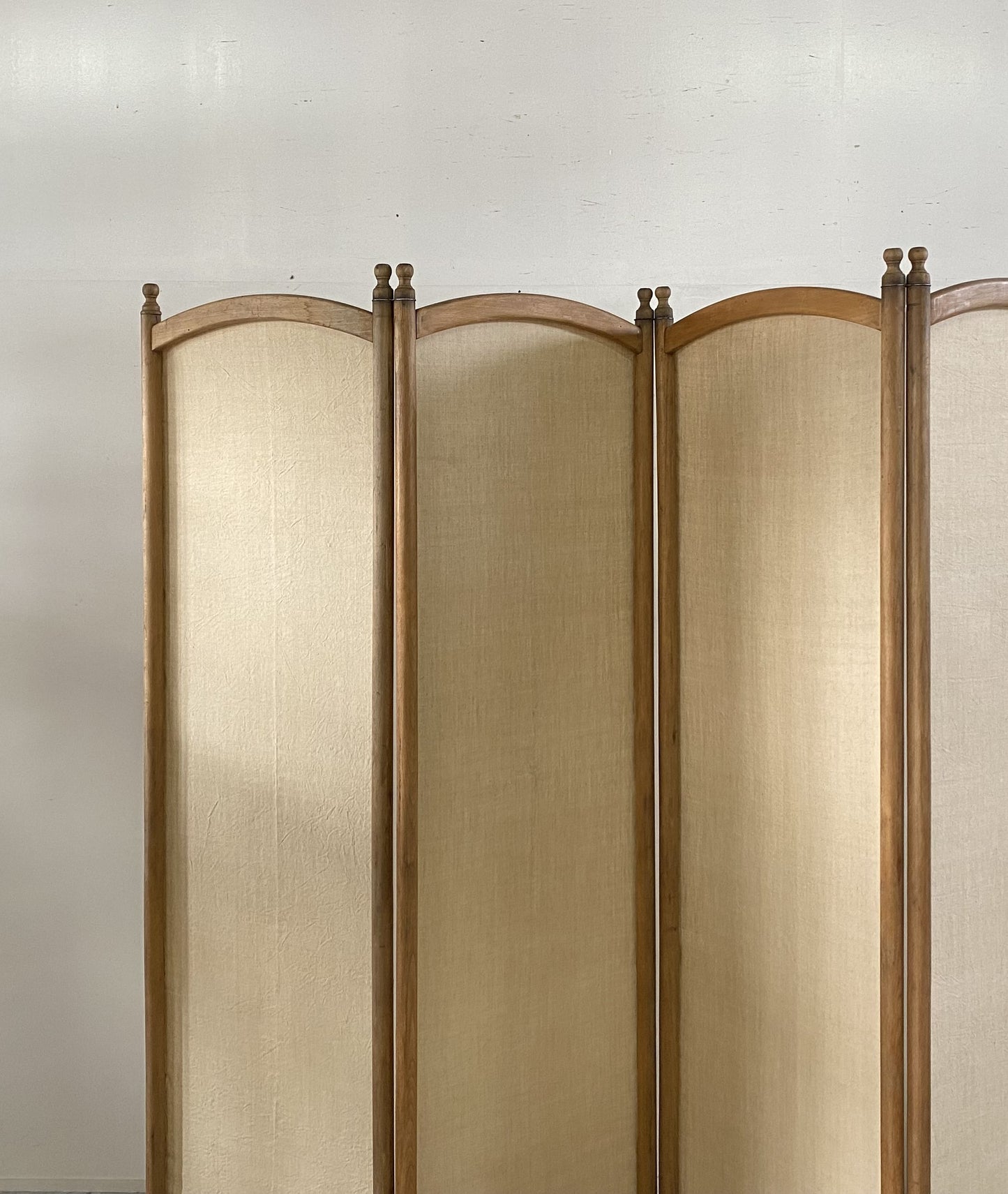 Round Partition Partition – Round trip Antiques