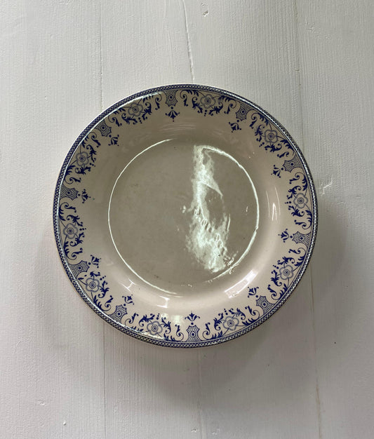 "Creil et Montereau"Plate