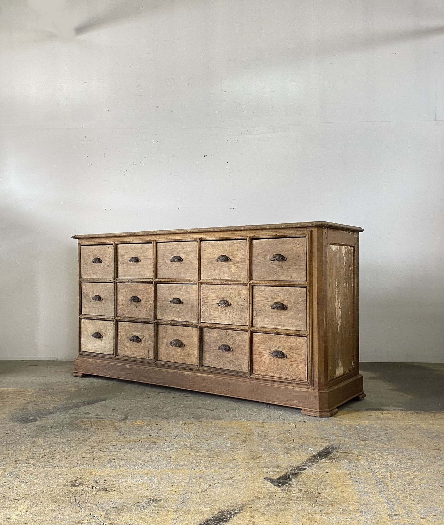 15 Drawers Cabinet